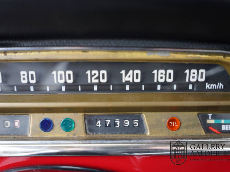 Image 39/50 of Volvo P 123 GT (1967)