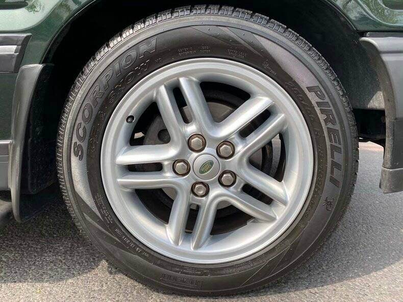 Image 32/50 de Land Rover Range Rover 4.6 Vogue (2001)