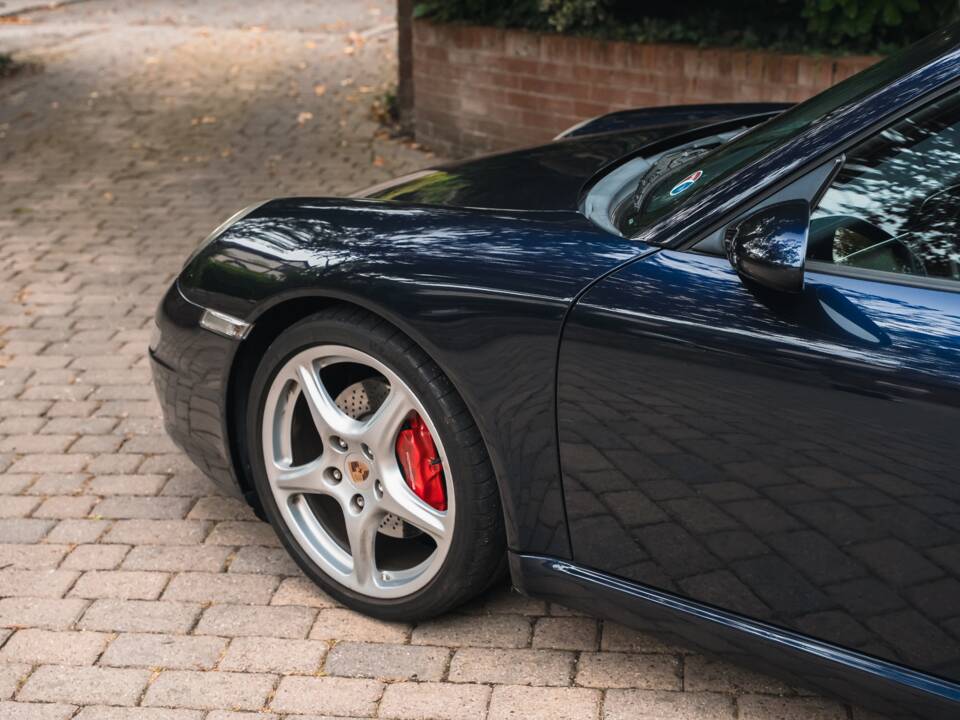 Bild 32/50 von Porsche 911 Carrera S (2005)