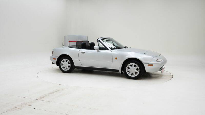 Image 3/15 de Mazda MX-5 1.6 (1992)
