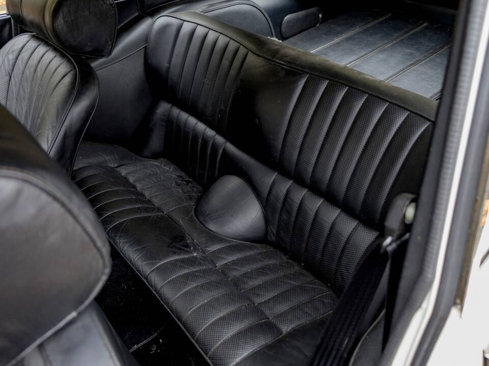 Image 45/50 de Jaguar Type E V12 (2+2) (1972)