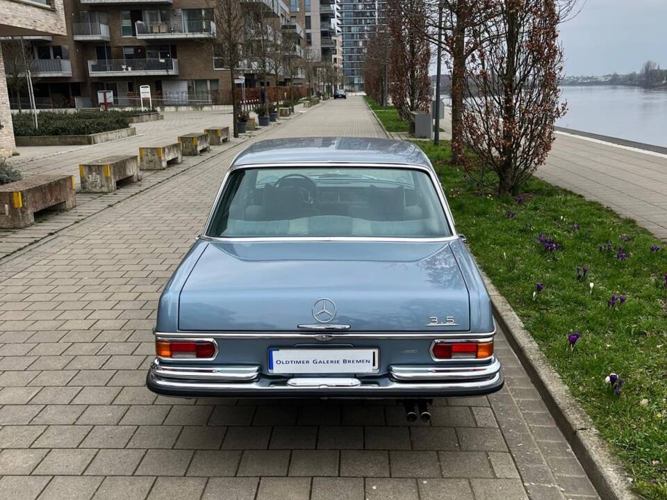 Image 4/10 of Mercedes-Benz 280 SE 3,5 (1972)