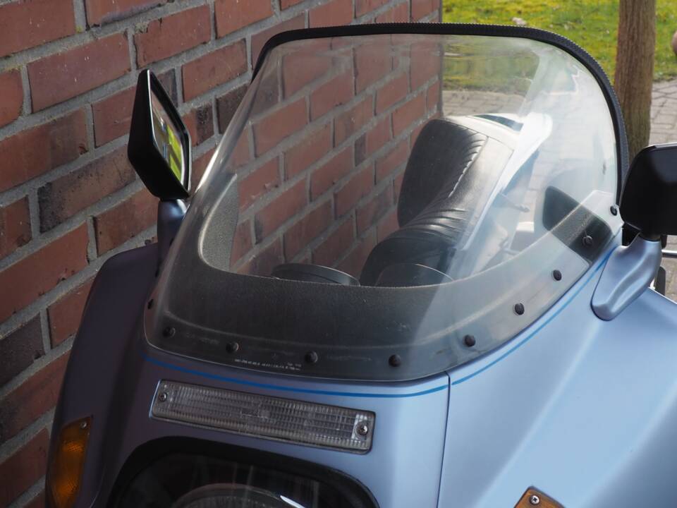 Image 10/87 of BMW R 100 RS (1977)