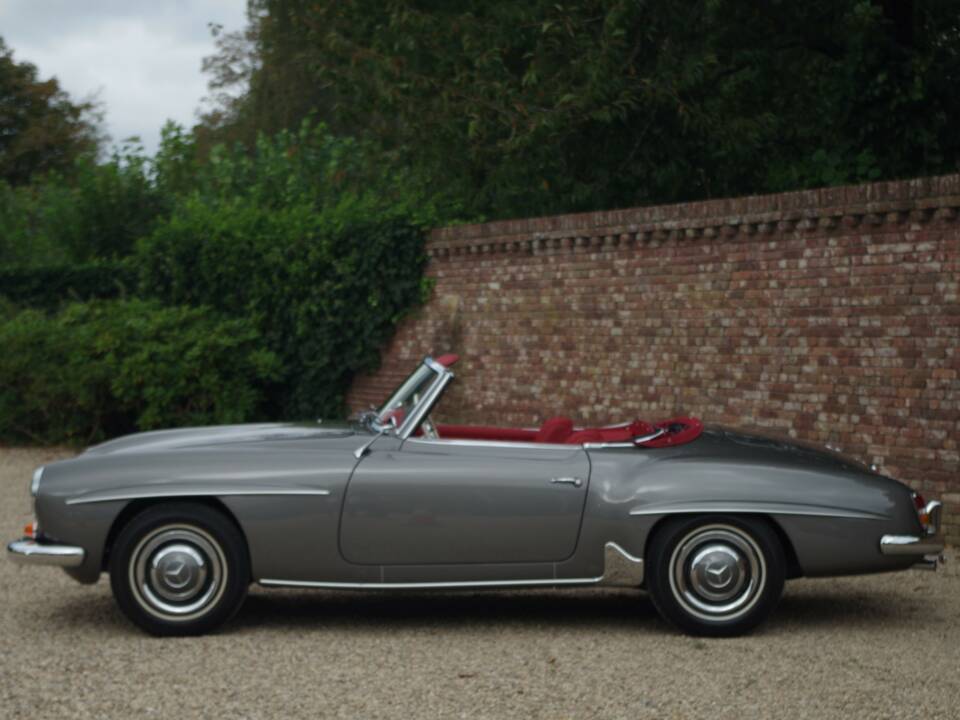 Image 14/50 of Mercedes-Benz 190 SL (1959)