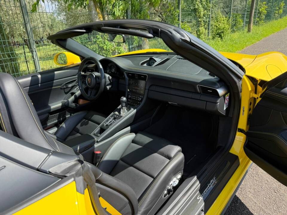 Bild 64/86 von Porsche 911 Speedster (2019)