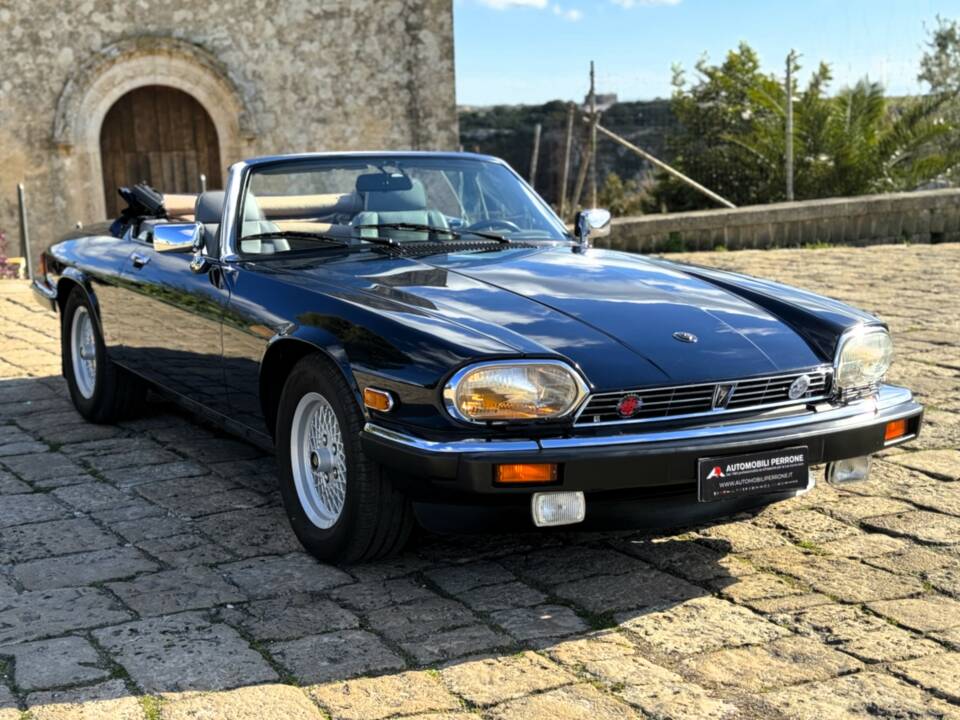 Imagen 7/30 de Jaguar XJ-S Convertible (1989)