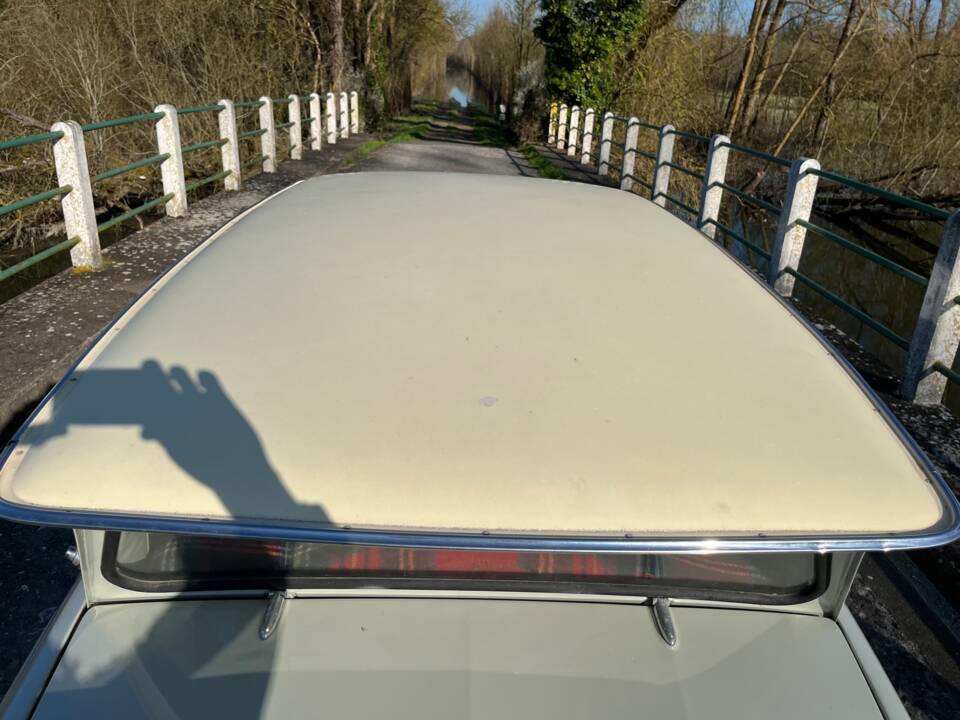 Bild 8/70 von Citroën Ami 6 Berline (1964)