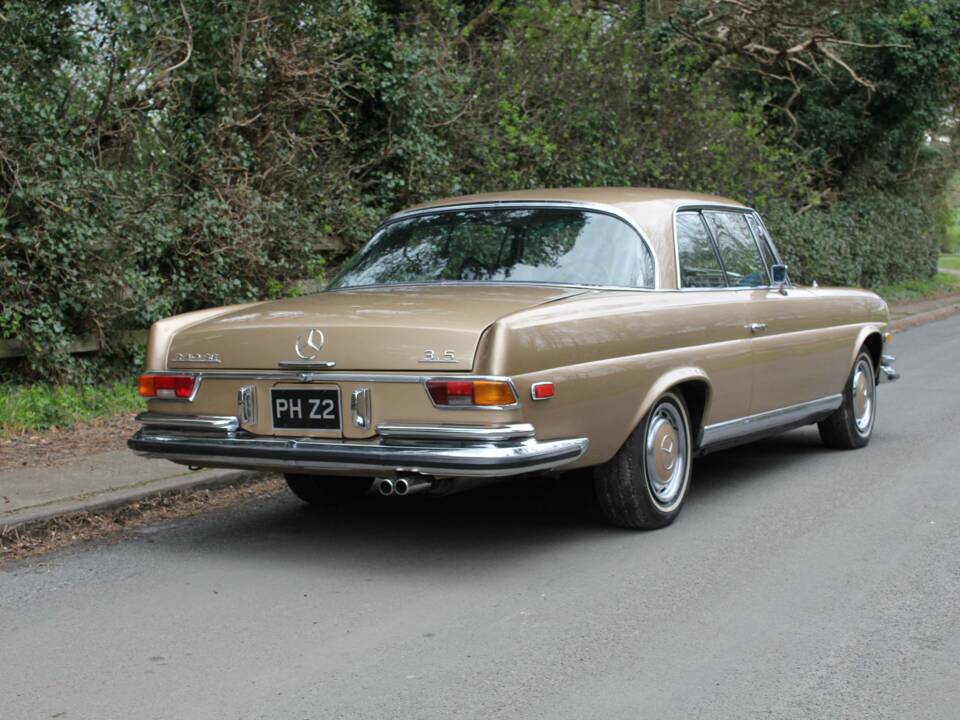Bild 6/16 von Mercedes-Benz 280 SE 3,5 (1971)