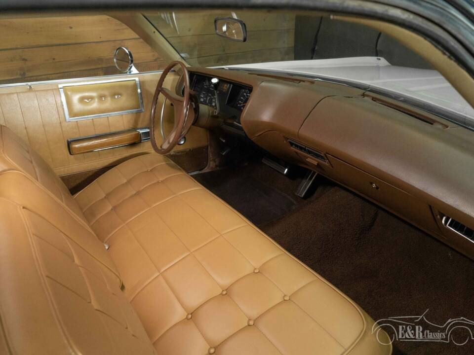 Image 5/5 of Plymouth Fury III (1969)