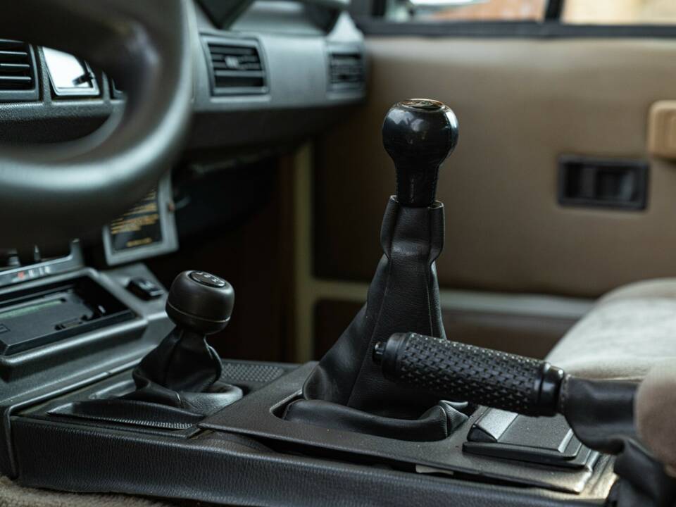 Afbeelding 42/50 van Land Rover Range Rover Classic CSK (1991)