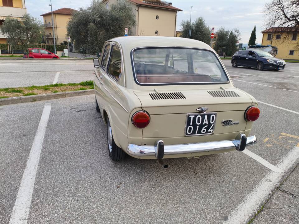 Image 4/10 de FIAT 850 Speciale (1968)
