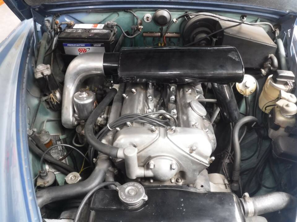 Image 34/50 of Jaguar 420 (1967)