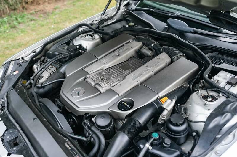Image 3/10 de Mercedes-Benz SL 55 AMG (2003)