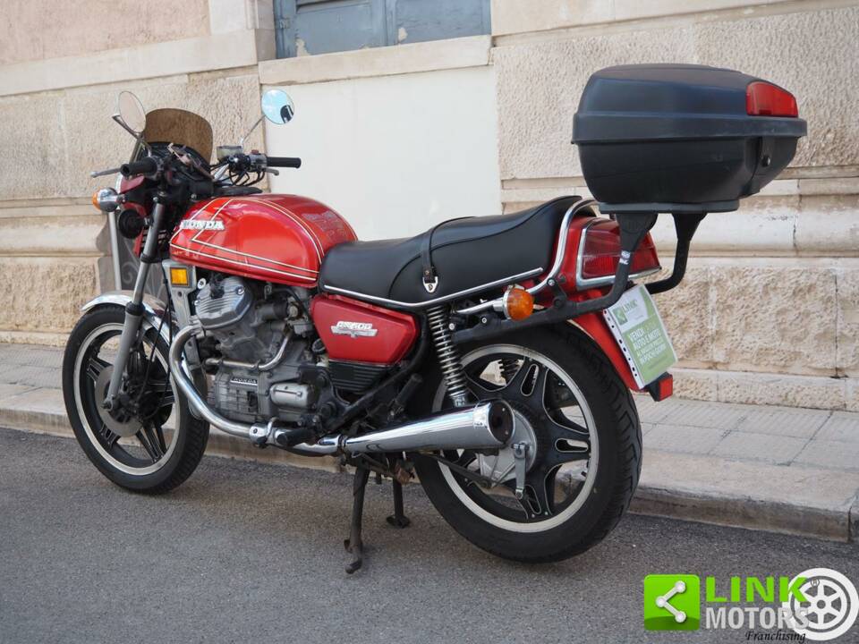 Image 11/37 of Honda CX 500 (1981)
