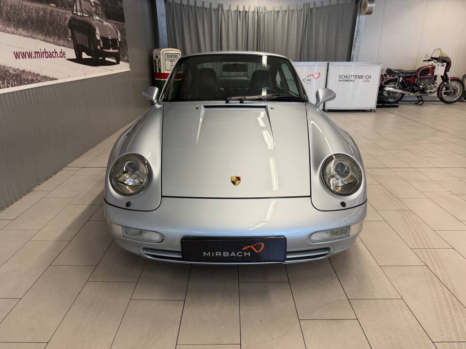 Imagen 5/19 de Porsche 911 Carrera 4 (1995)