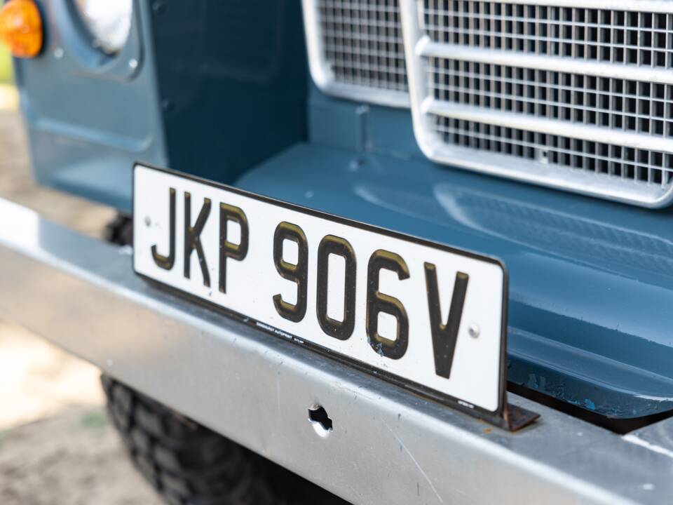 Bild 25/50 von Land Rover 88 (1980)