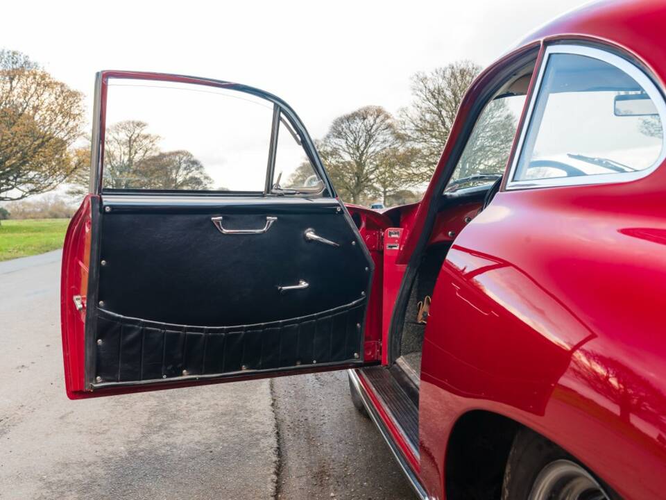 Afbeelding 38/50 van Porsche 356 B 1600 Super 90 (1960)