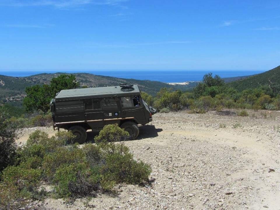 Image 52/68 of Steyr-Puch Pinzgauer 710 K (1973)