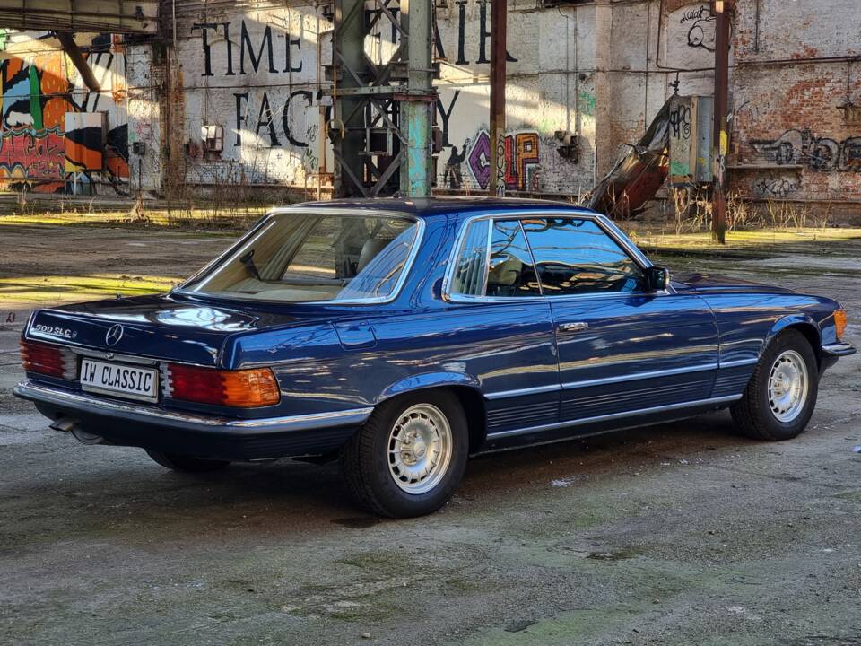 Image 7/14 of Mercedes-Benz 500 SLC (1981)