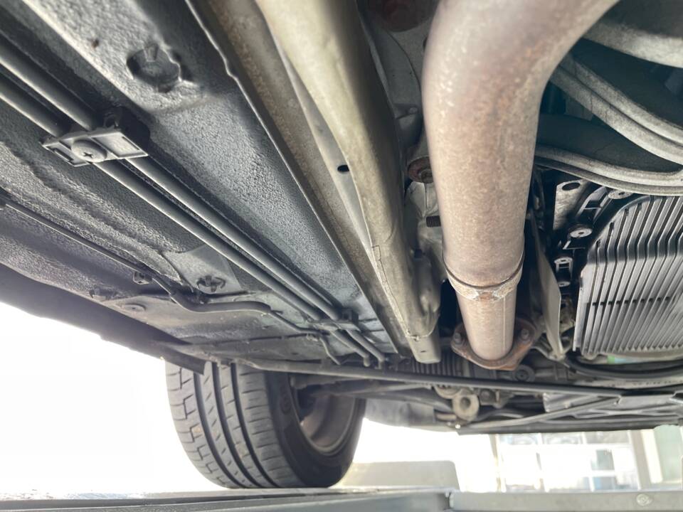 Afbeelding 32/49 van Jaguar XK8 4.2 (2004)