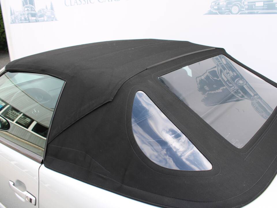 Image 10/50 of Mercedes-Benz SL 320 (2001)