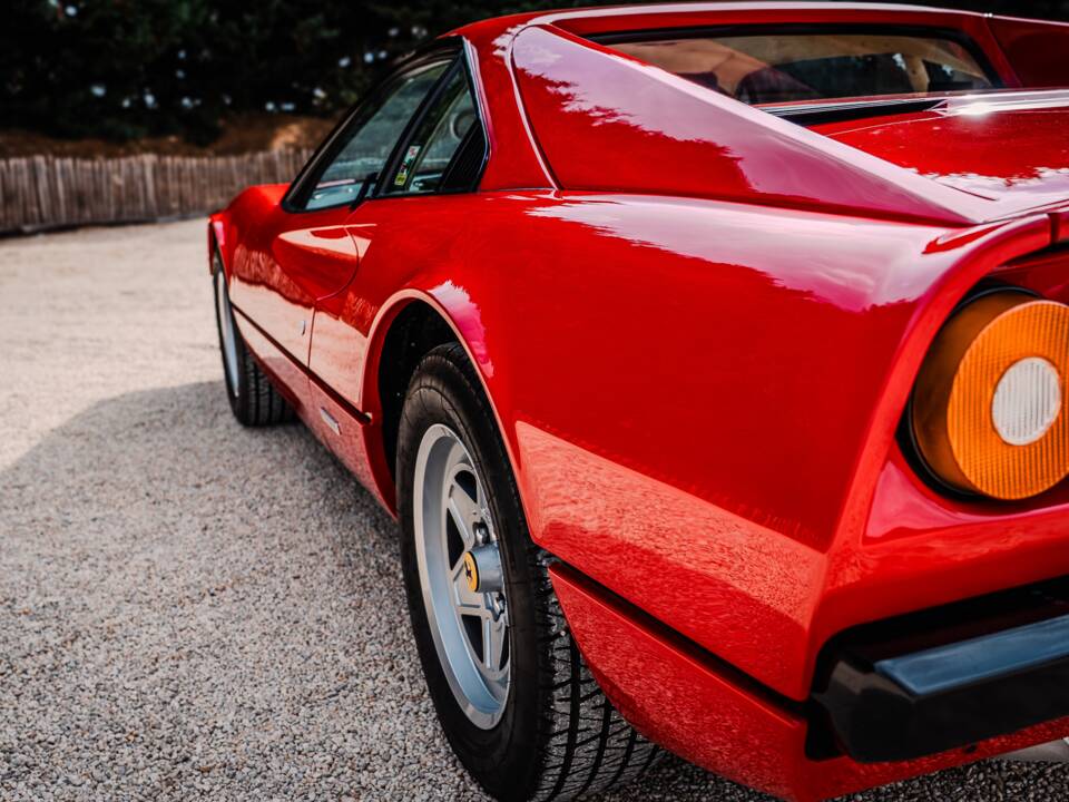 Imagen 19/50 de Ferrari 308 GTBi (1981)