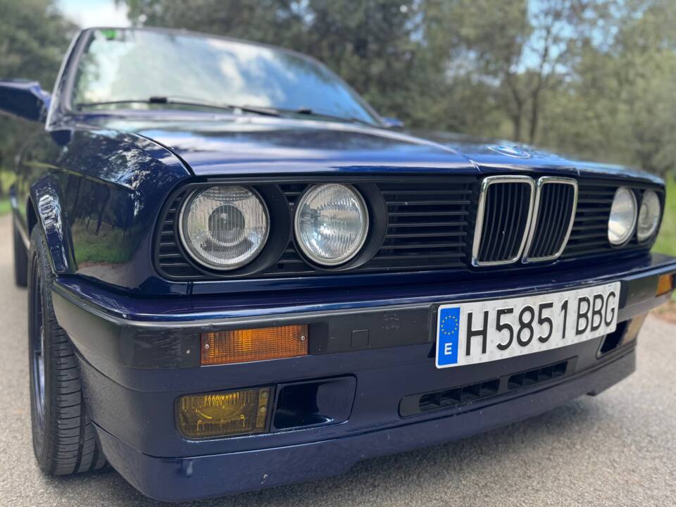 Imagen 4/42 de BMW 325i (1991)