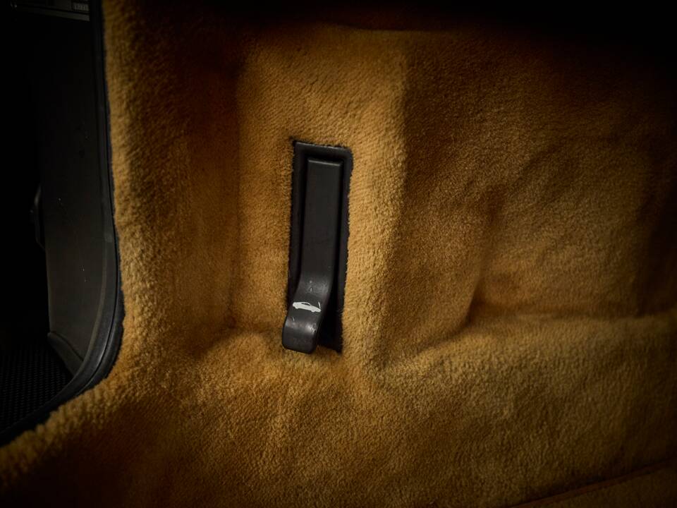 Image 69/100 of Ferrari F 355 Spider (1999)