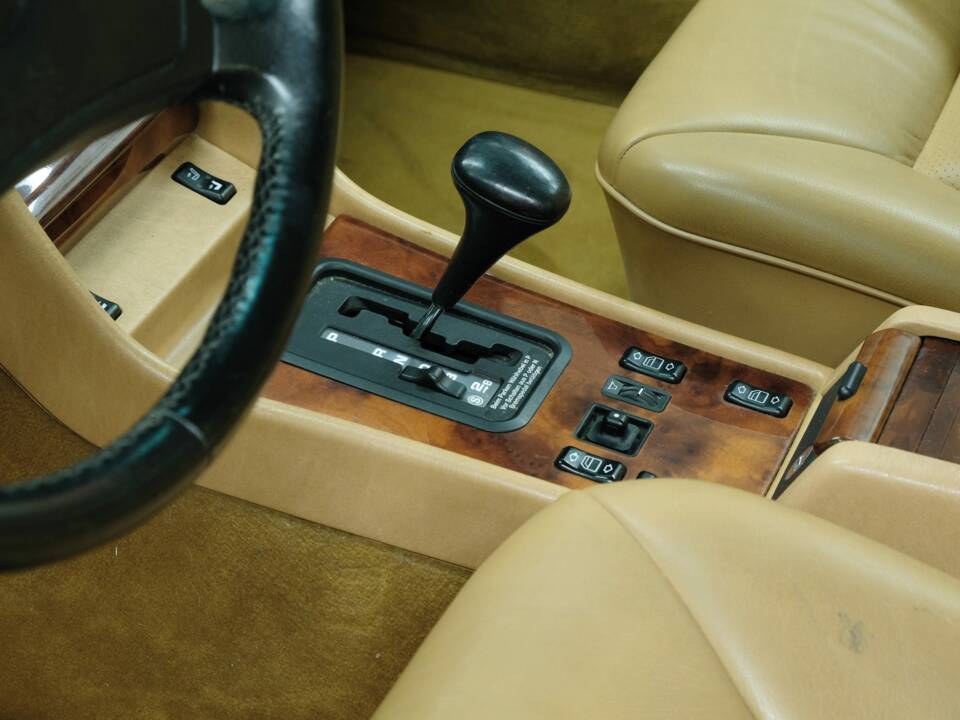 Bild 33/50 von Mercedes-Benz 420 SEL (1990)