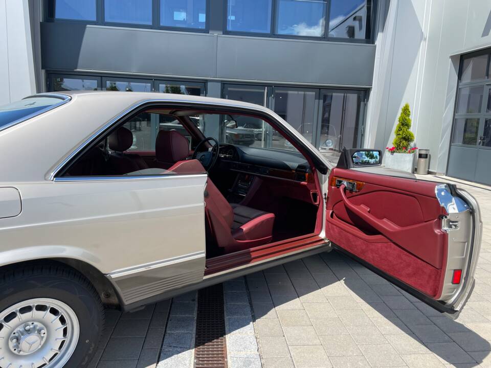 Bild 16/48 von Mercedes-Benz 500 SEC (1985)