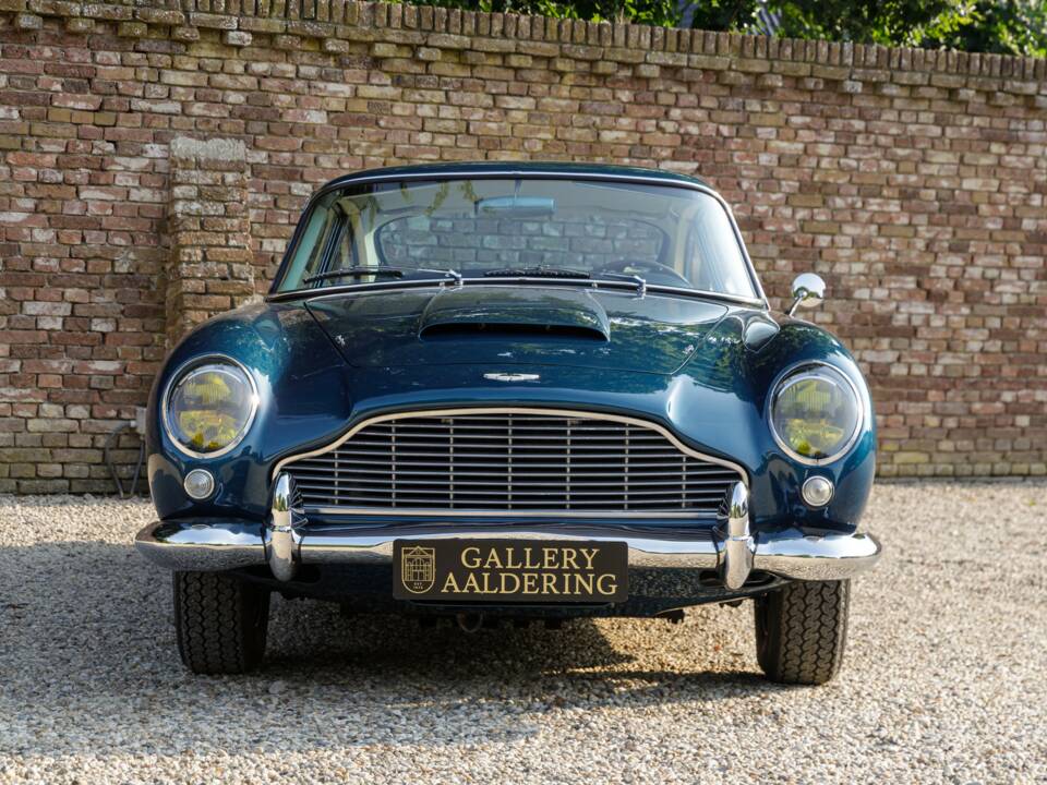 Afbeelding 5/50 van Aston Martin DB 4 Vantage (1962)