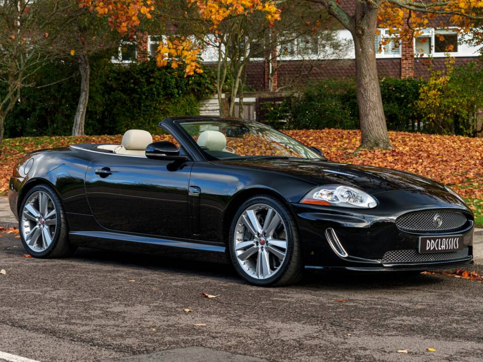 Image 2/30 de Jaguar XKR (2009)
