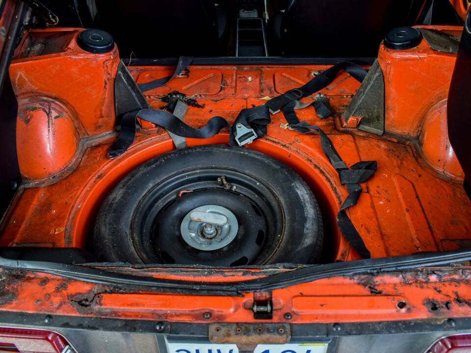 Image 41/50 of Datsun 240 Z (1971)