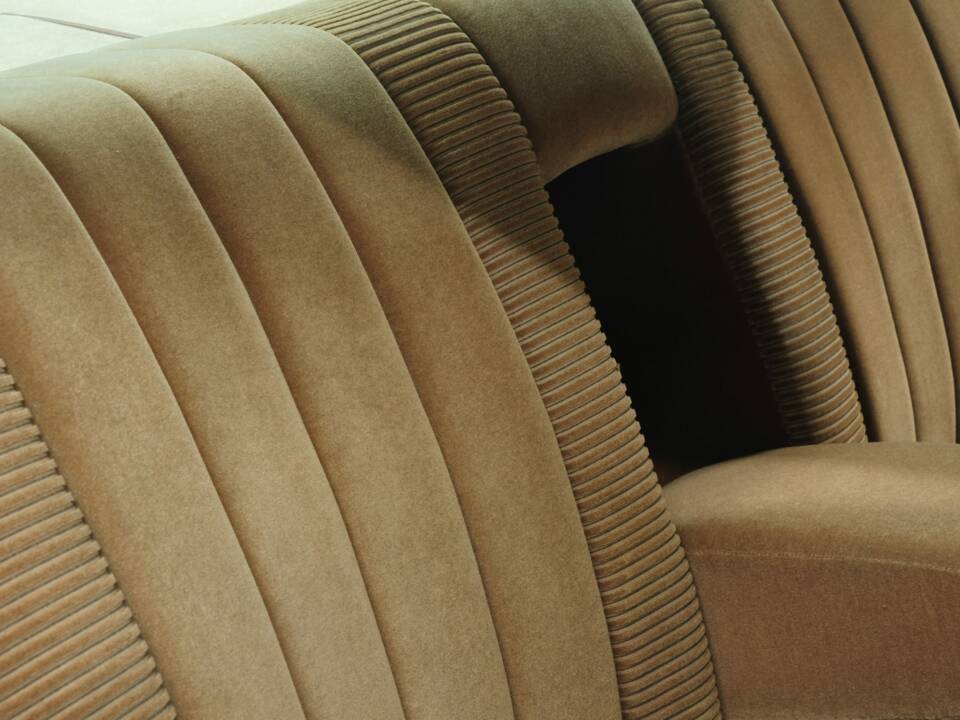 Image 39/50 de Mercedes-Benz 280 SE (1975)