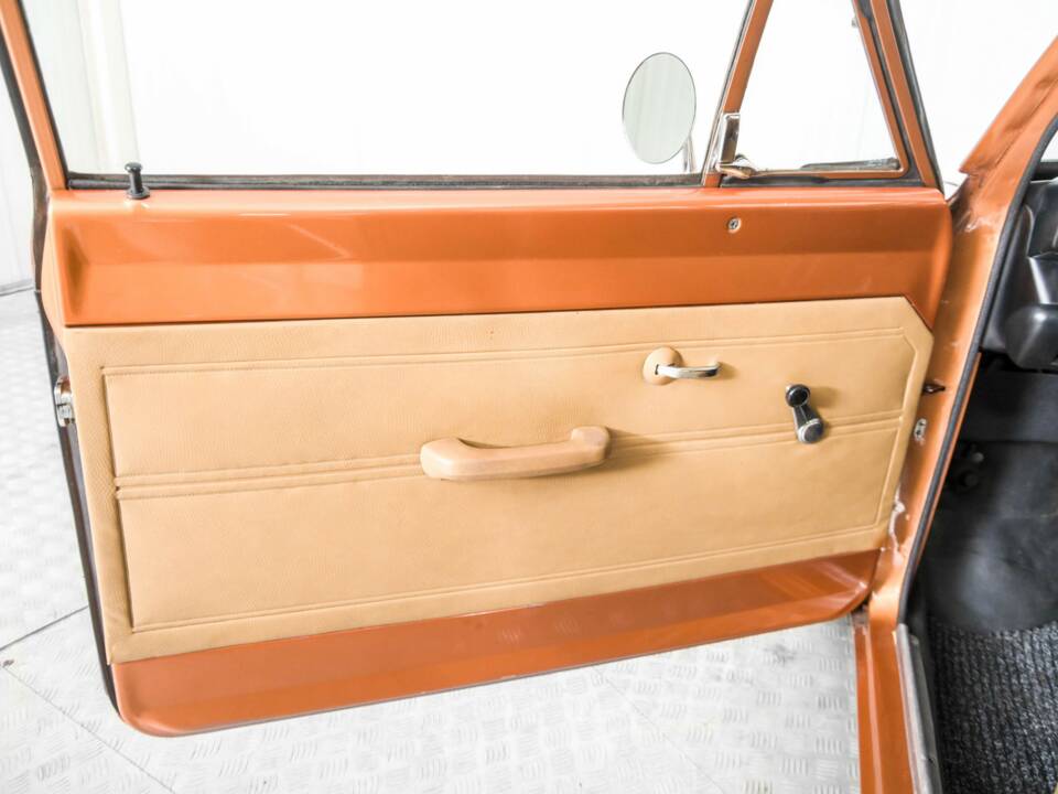 Imagen 33/50 de Opel Kadett 1,2 S (1972)