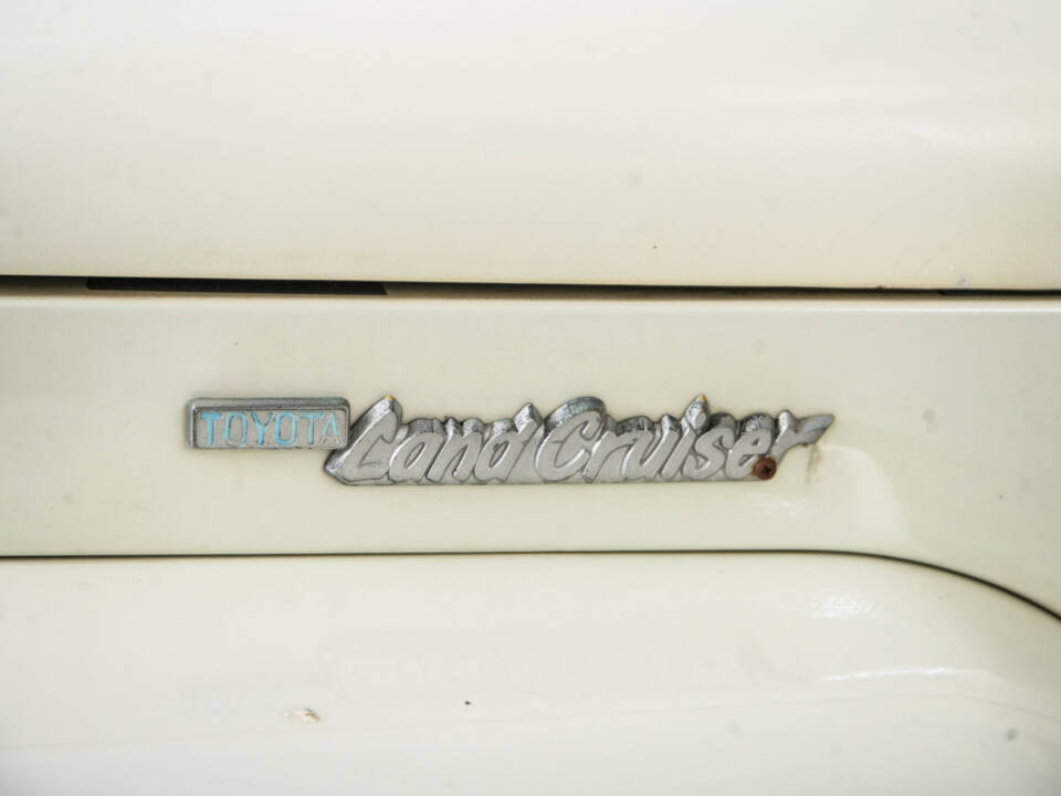Image 26/50 of Toyota Land Cruiser BJ 43 (1977)