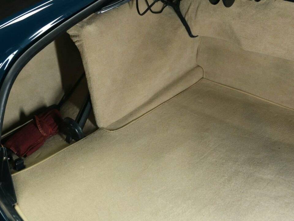 Afbeelding 35/50 van Mercedes-Benz 220 S Cabriolet (1957)