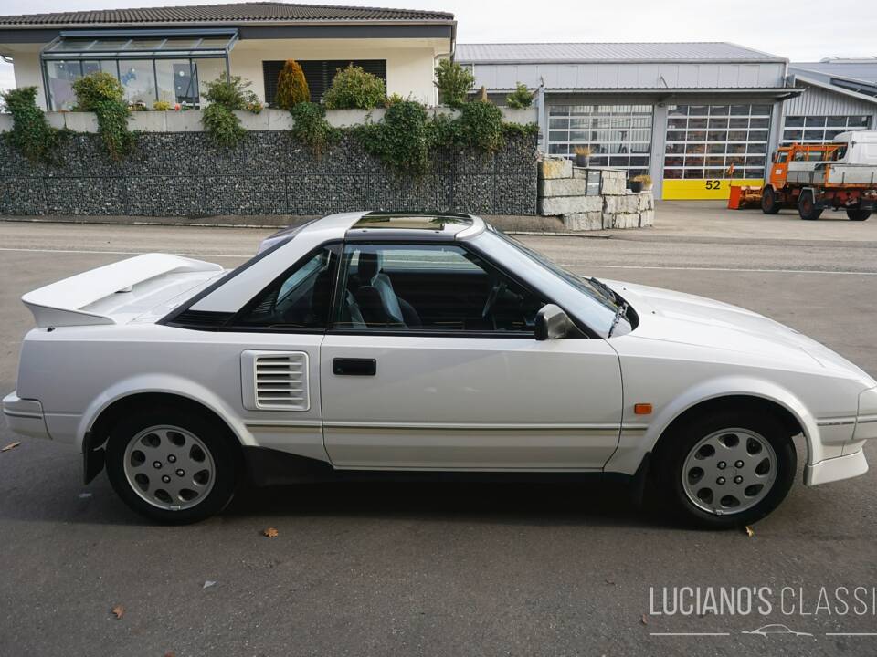 Image 12/60 de Toyota MR2 (1987)