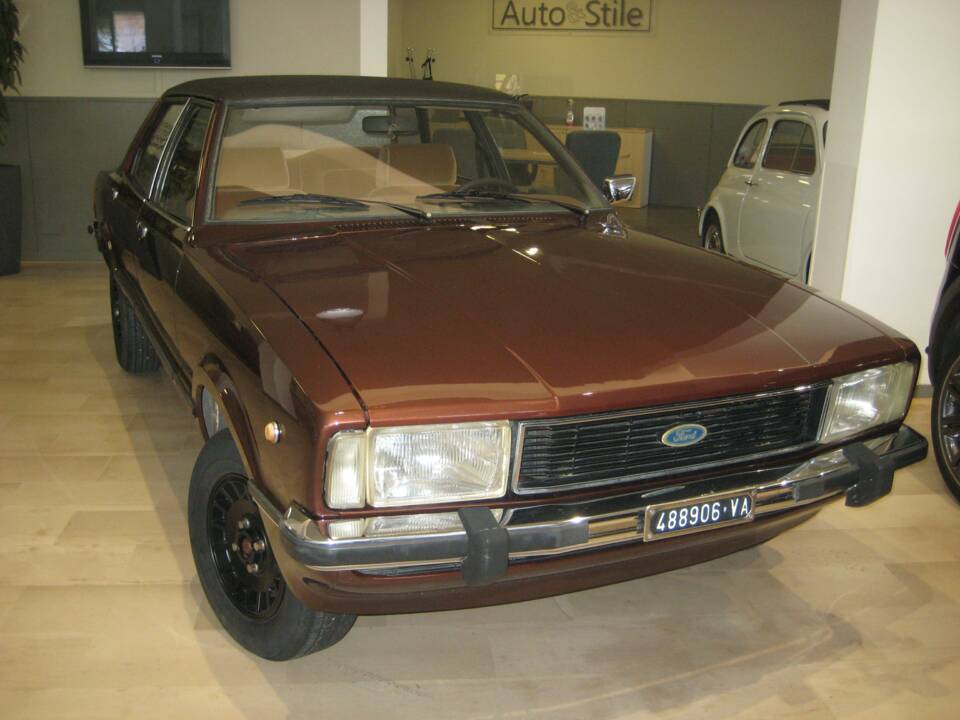 Bild 7/30 von Ford Taunus (2000S) (1976)