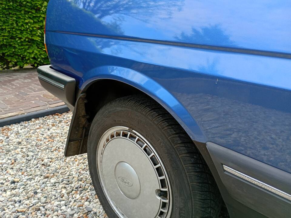 Image 17/23 de Ford Fiesta 1.1 (1988)