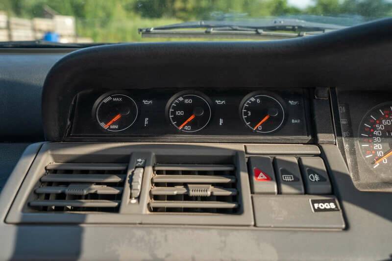 Imagen 45/50 de Renault Clio I 1.8 16V (1991)