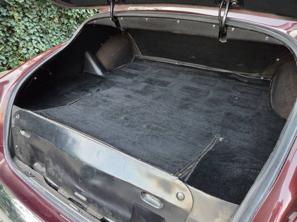 Image 45/52 of Rolls-Royce Silver Cloud II (1962)