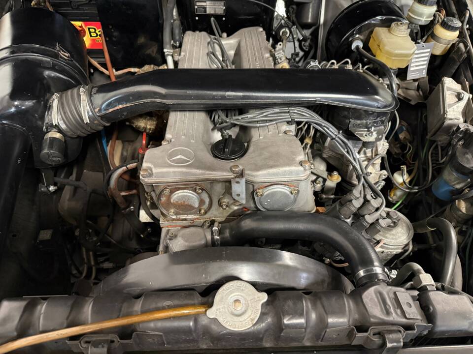 Bild 5/21 von Mercedes-Benz 280 GE (kurz) (1984)