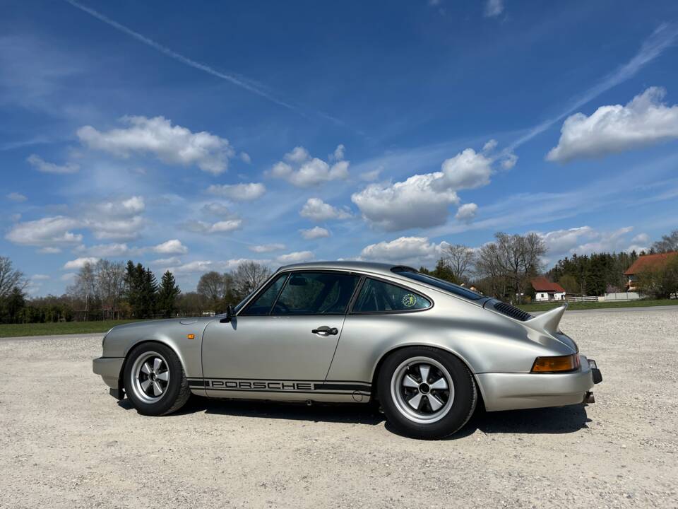 Image 9/62 of Porsche 911 Carrera 3.2 (1984)
