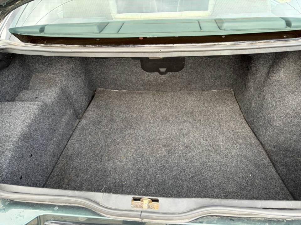 Image 28/30 of Alfa Romeo 164 2.0 (1992)