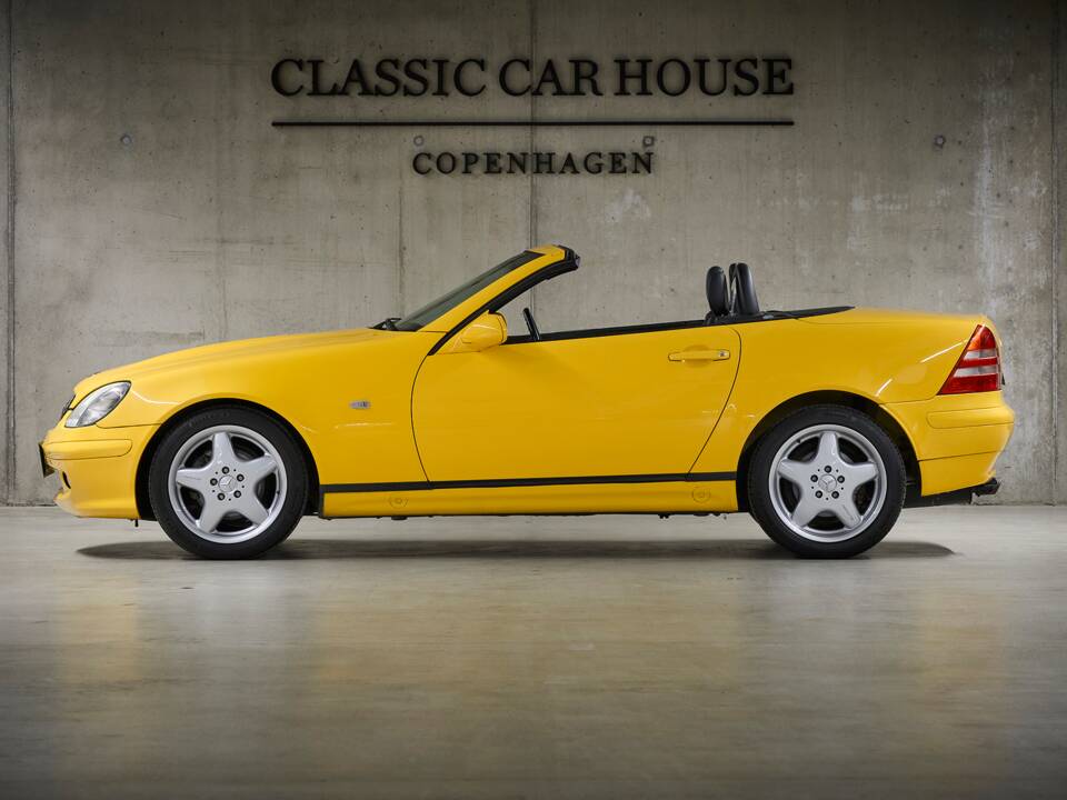 Image 3/100 de Mercedes-Benz SLK 230 Kompressor (1999)