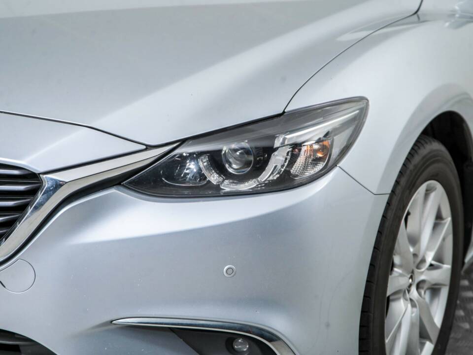 Imagen 22/50 de Mazda 6 Sport Kombi 2.0 Skyactiv-G (2016)