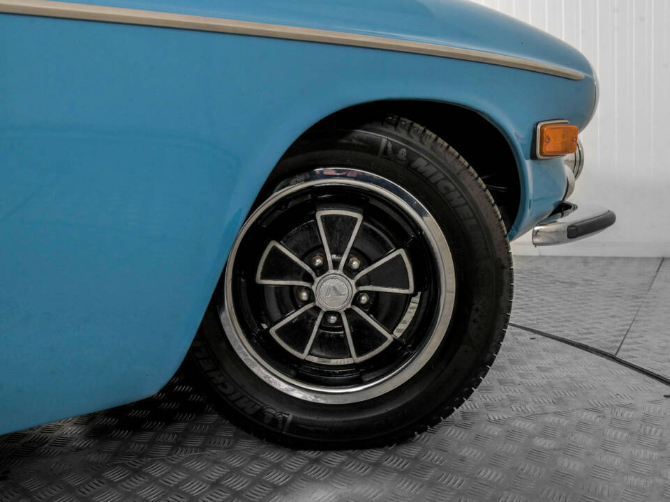 Image 49/50 de Volvo 1800 E (1971)