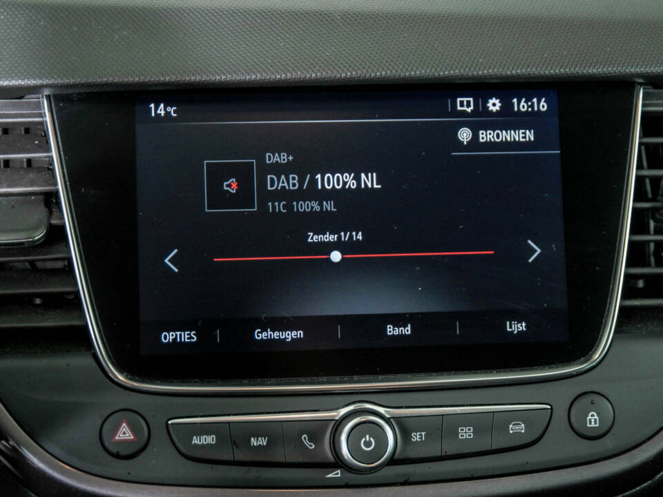Bild 32/50 von Opel Crossland X 1.2 Turbo (2018)