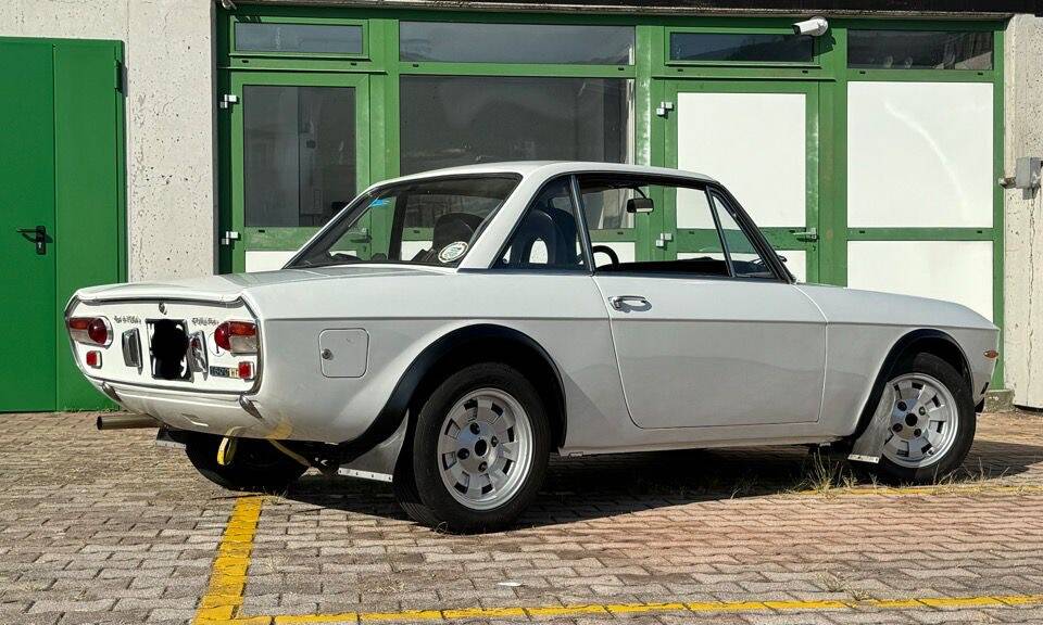 Image 5/16 de Lancia Fulvia Coupe HF 1.6 (1971)